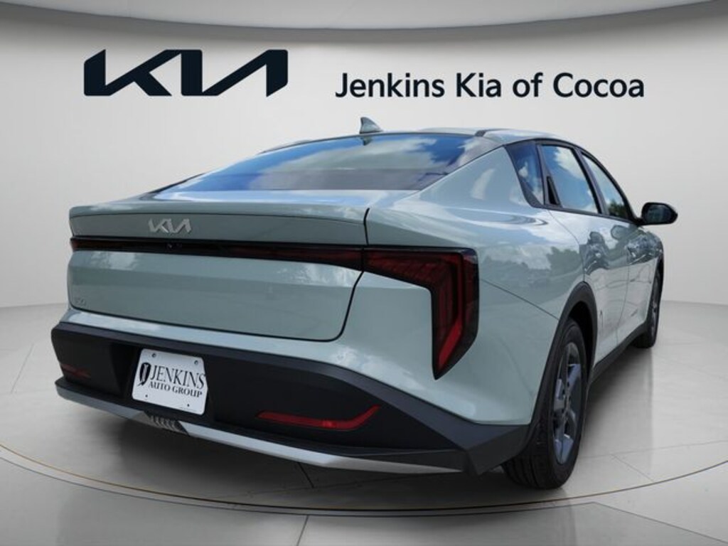 New 2026 Kia K4 LXS Sedan