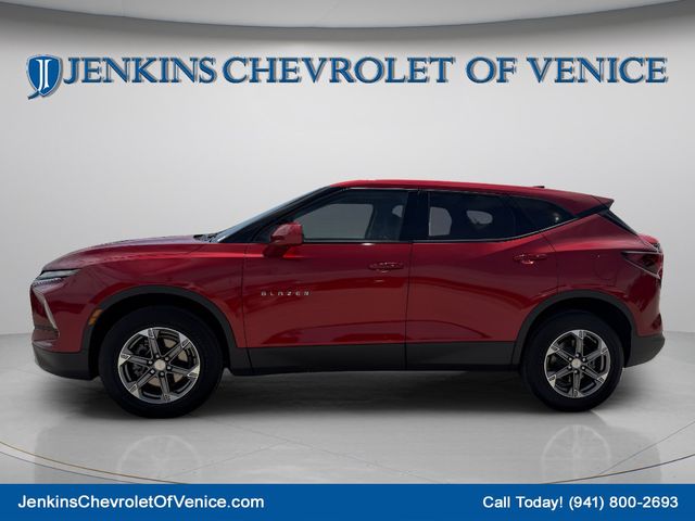 2023 Chevrolet Blazer 2LT - Photo 9