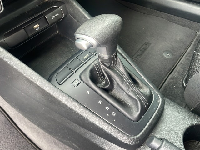 2021 Kia Rio S - Photo 23