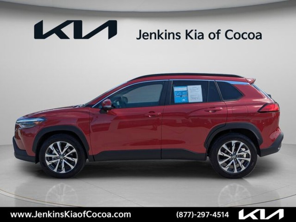 Used 2023 Toyota Corolla Cross XLE SUV
