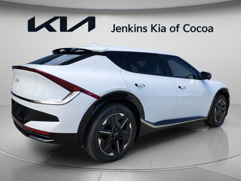 New 2026 Kia EV6 Wind SUV