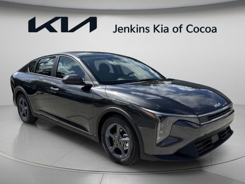 New 2026 Kia K4 LXS Sedan