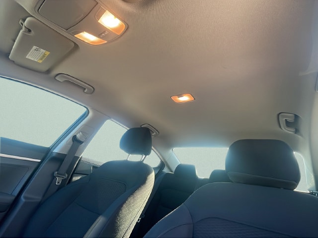 2020 Hyundai Elantra SE - Photo 28