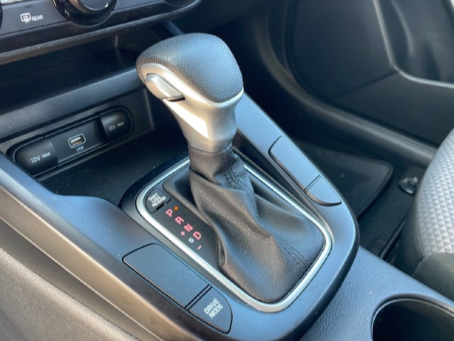 2022 Kia Soul LX - Photo 26