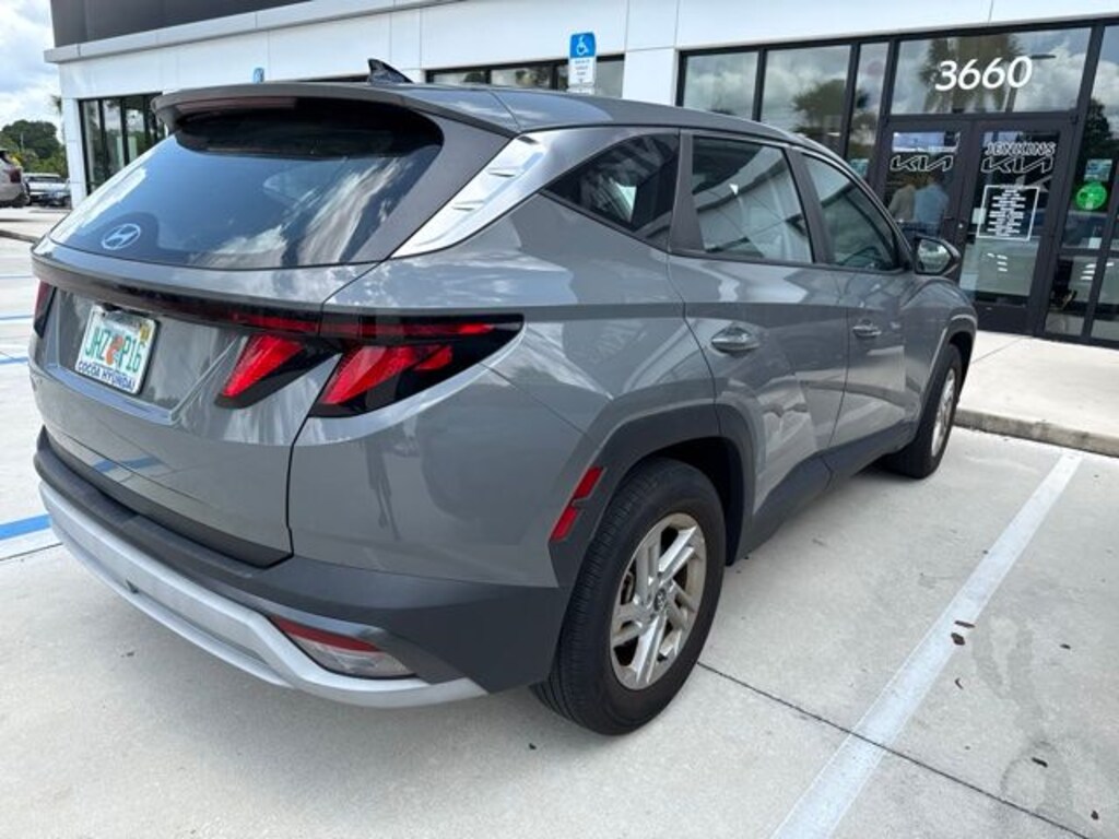 Used 2025 Hyundai Tucson SE SUV