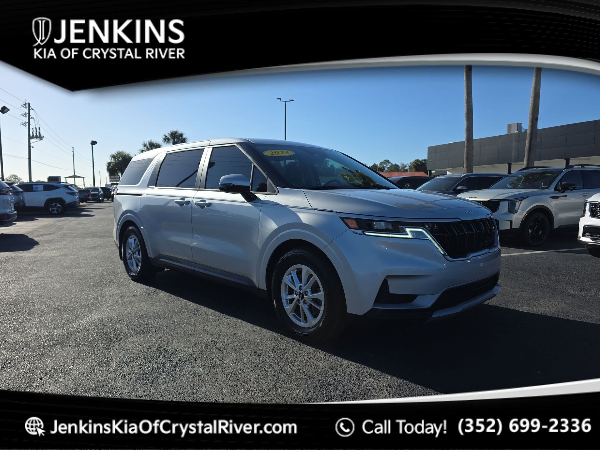 2023 Kia Carnival LX Seat Pkg's photo