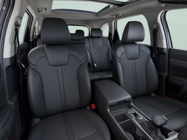 2025 Kia Sorento S - Photo 16