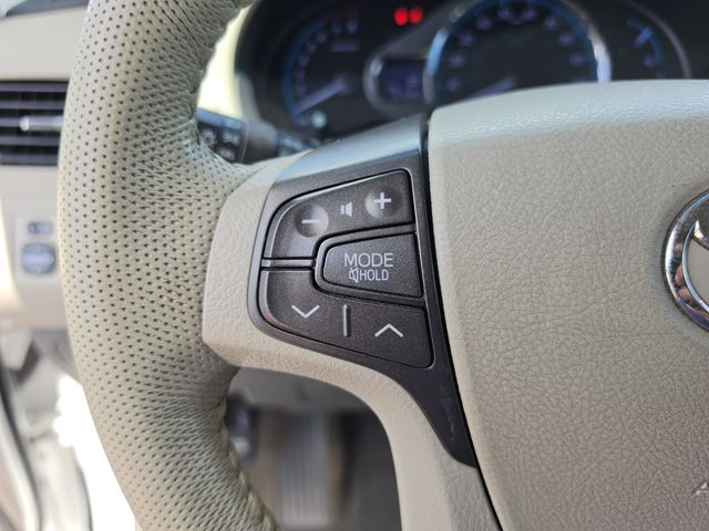 2011 Toyota Sienna XLE - Photo 40