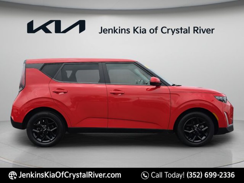 Certified 2024 Kia Soul LX Hatchback