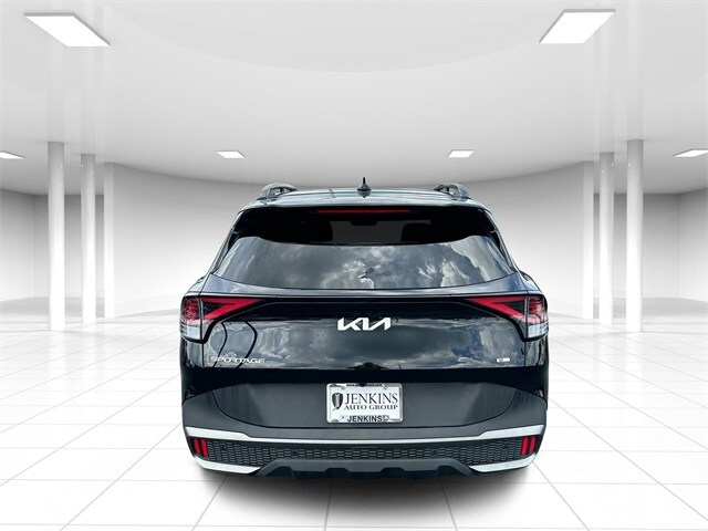 2023 Kia Sportage X-Line photo 3
