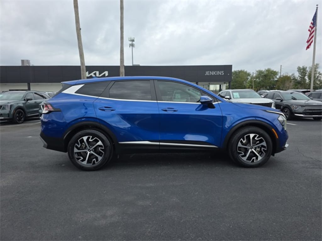 Used 2023 Kia Sportage EX SUV