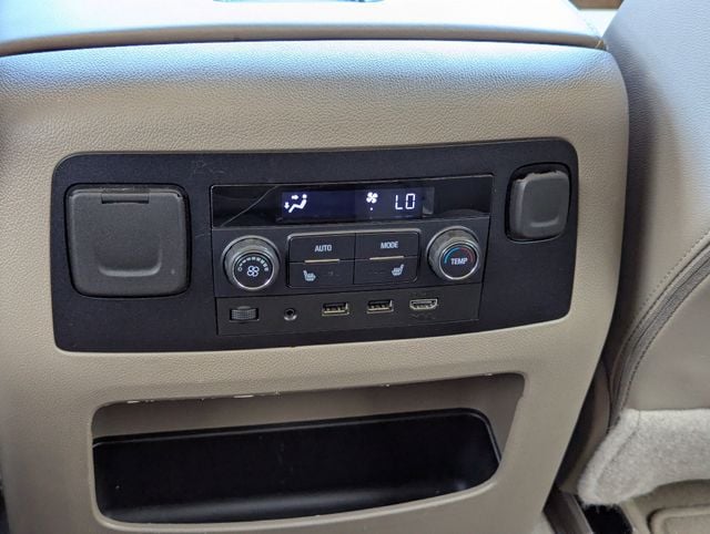 2019 GMC Yukon XL SLT - Photo 26