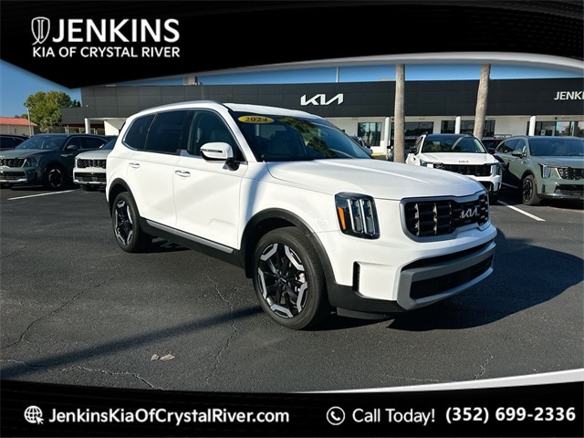 2024 Kia Telluride S's photo