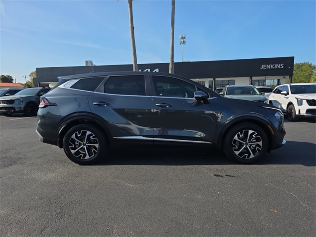 Used 2023 Kia Sportage EX SUV