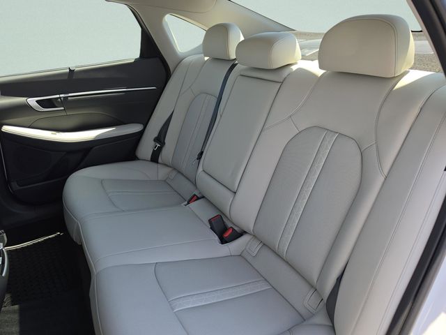 2025 Hyundai Sonata Hybrid Limited - Photo 24