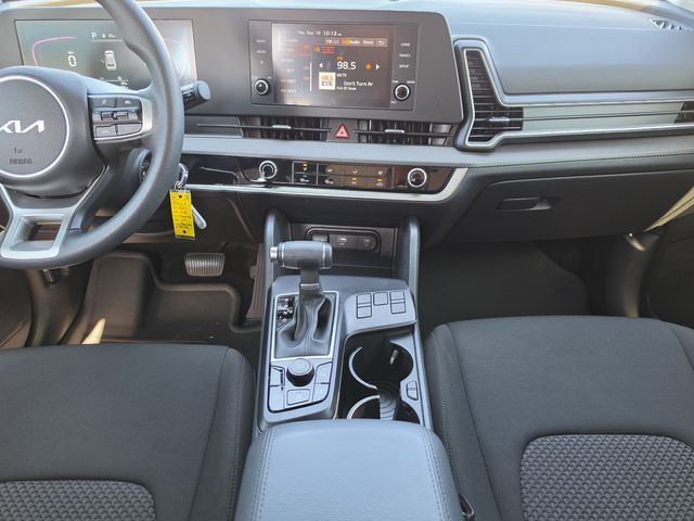 2025 Kia Sportage LX - Photo 24