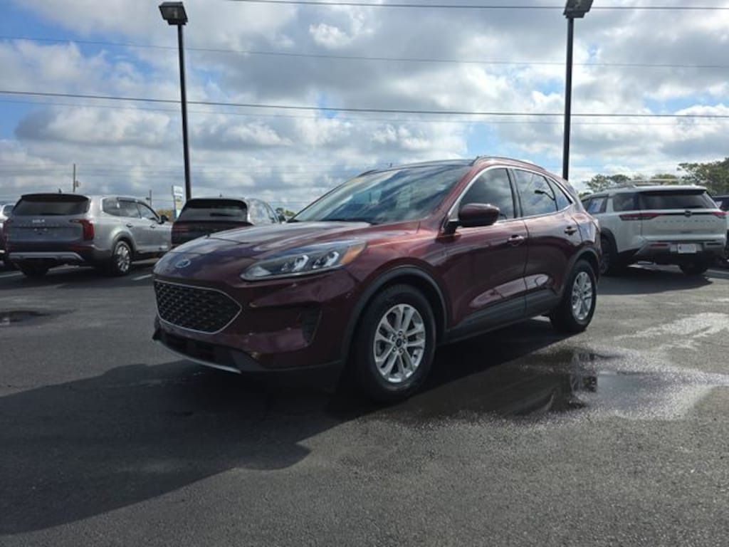 Used 2021 Ford Escape SE Hybrid SUV