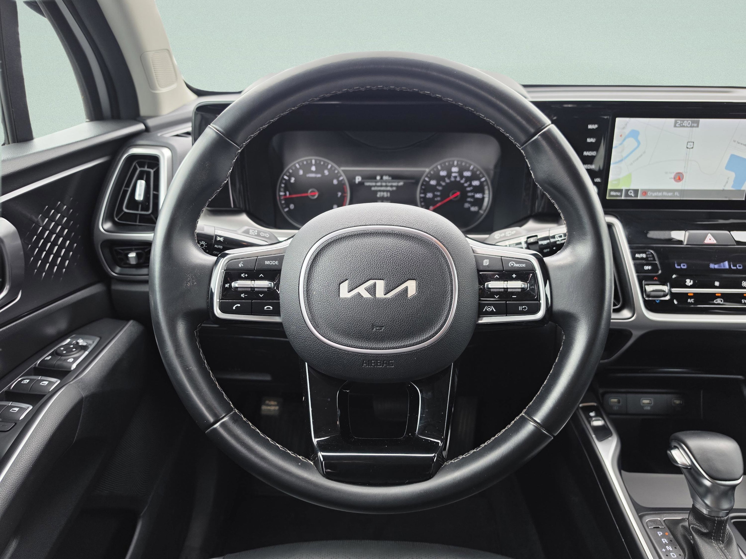 2022 Kia Sorento S - Photo 23
