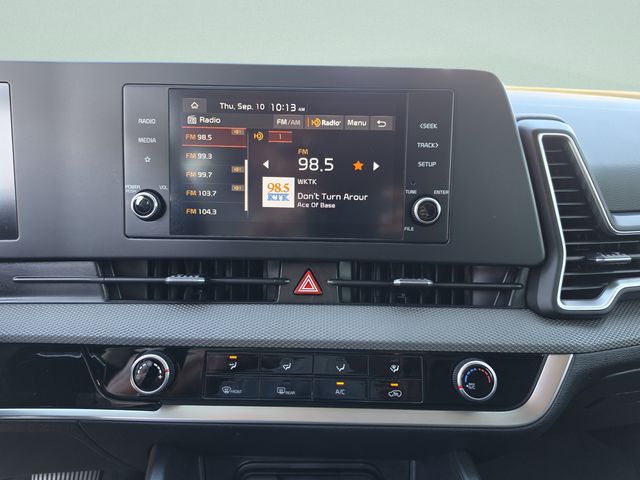 2025 Kia Sportage LX - Photo 30