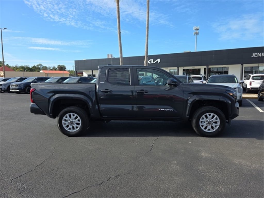 Used 2024 Toyota Tacoma SR5 Truck Double Cab