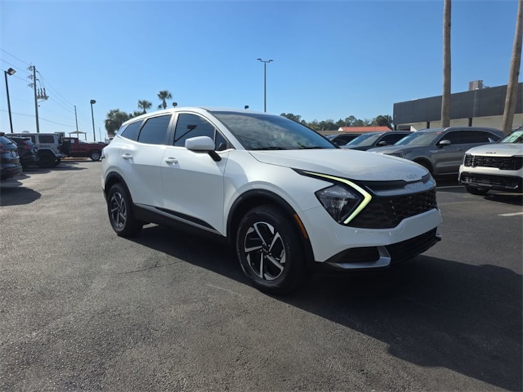 Certified 2023 Kia Sportage Hybrid LX SUV