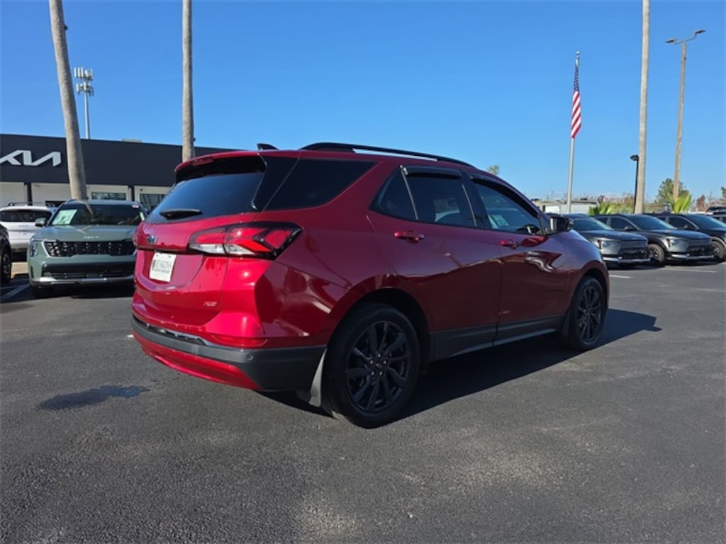 Used 2023 Chevrolet Equinox RS SUV
