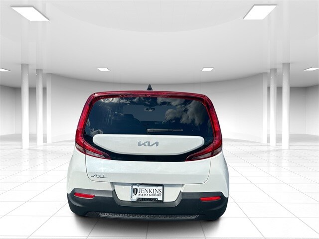 2022 Kia Soul LX photo 4