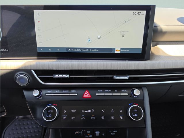 2025 Hyundai Sonata Hybrid Limited - Photo 29