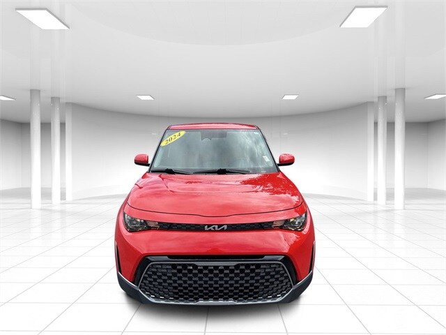2024 Kia Soul EX photo 2