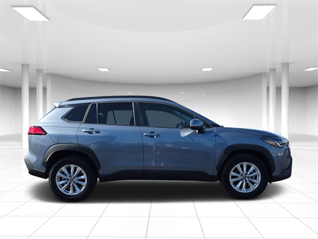 Used 2023 Toyota Corolla Cross LE with VIN 7MUCAAAG7PV037636 for sale in Crystal River, FL