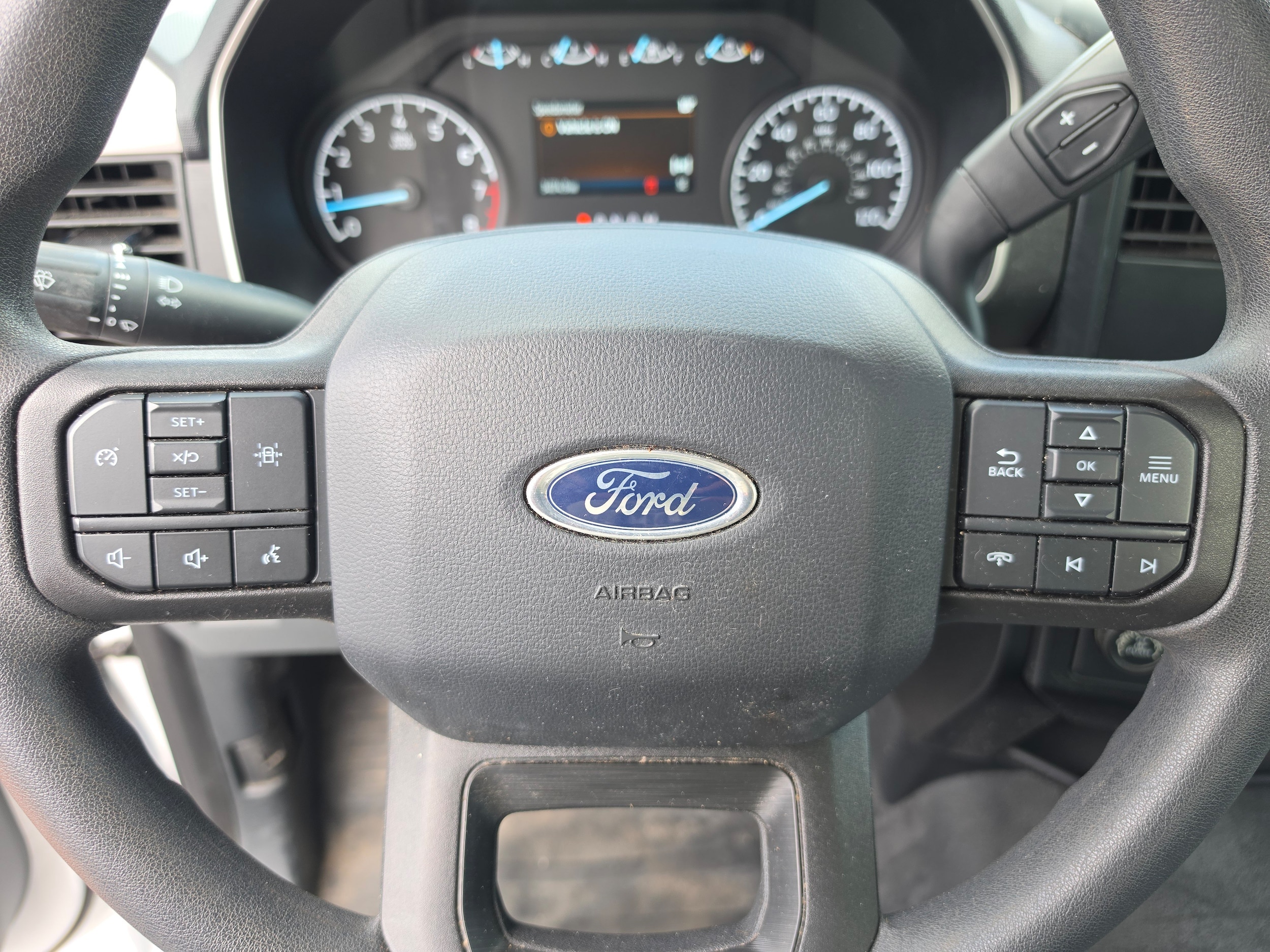 2023 Ford F-150 XL - Photo 38