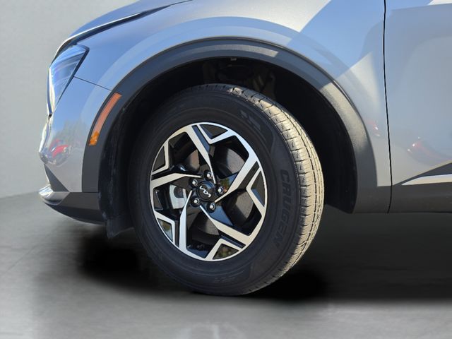 2025 Kia Sportage LX - Photo 40