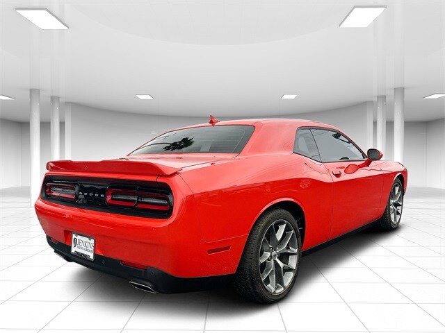 2022 Dodge Challenger GT photo 2