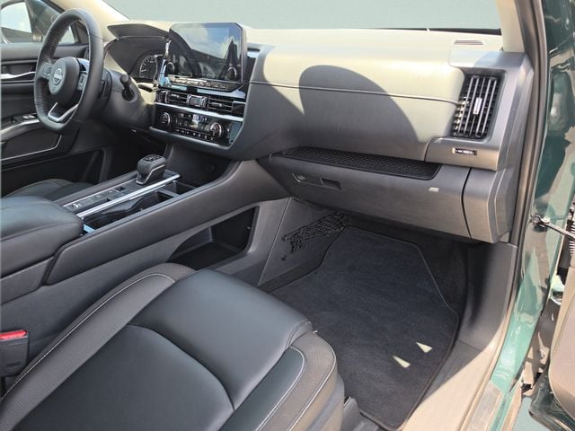 2023 Nissan Pathfinder SL - Photo 22