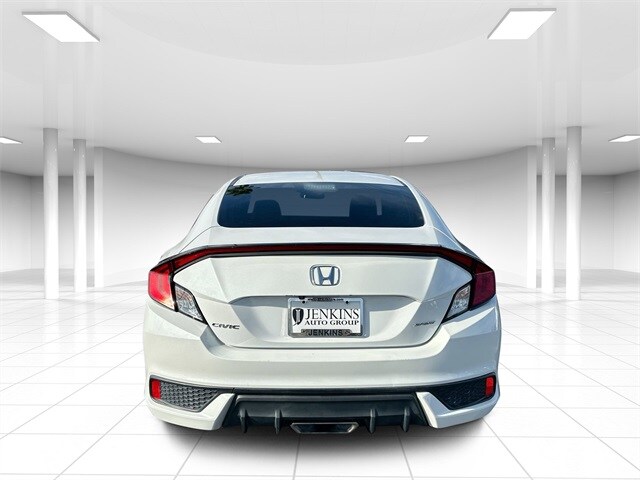 2020 Honda Civic Sport photo 4