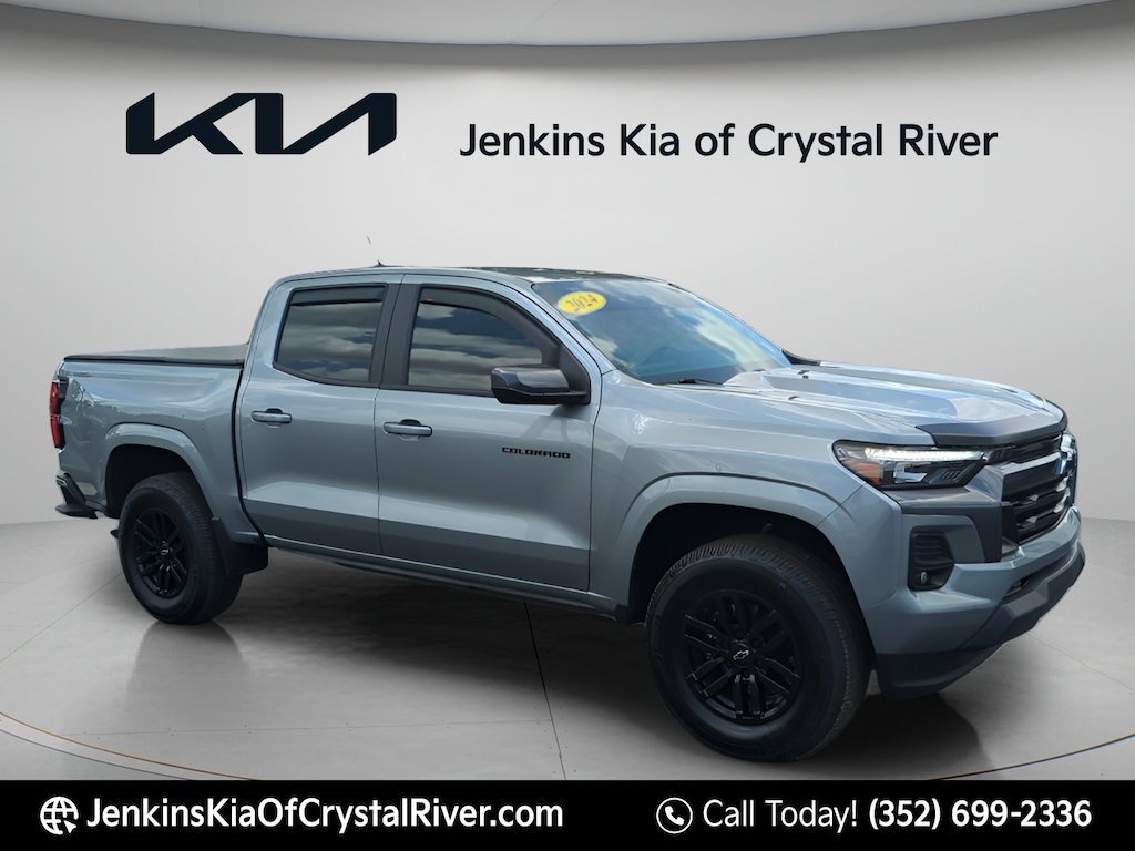 Used 2024 Chevrolet Colorado LT Truck Crew Cab