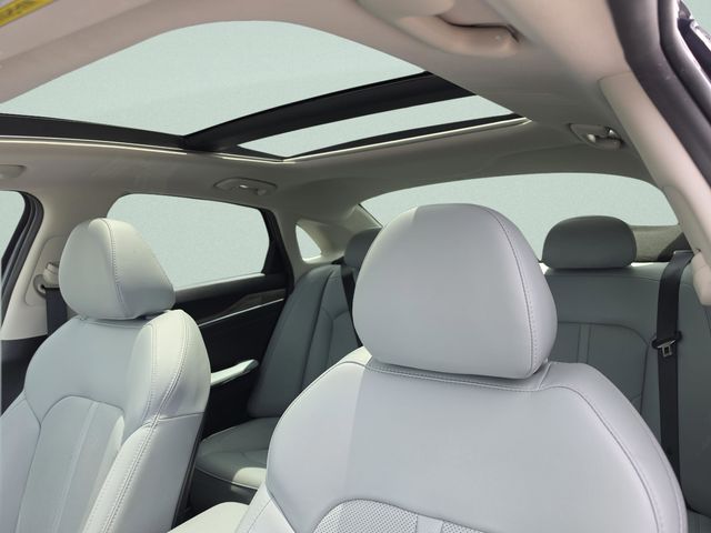 2023 Kia K5 EX - Photo 30