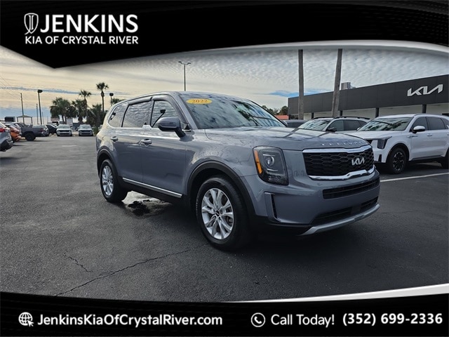 2022 Kia Telluride LX's photo