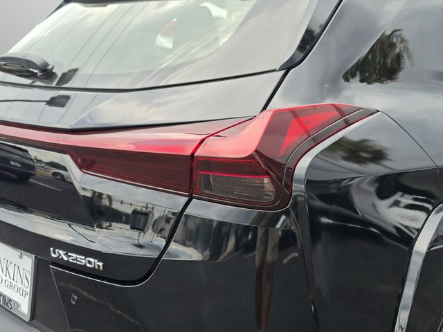 2023 Lexus UX Hybrid 250h Premium - Photo 19