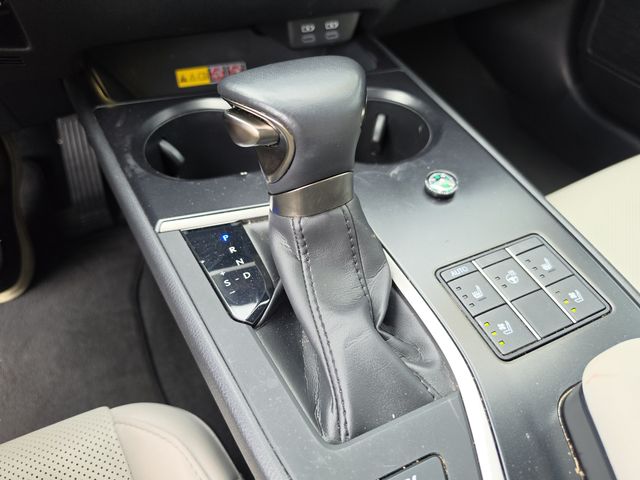 2023 Lexus UX Hybrid 250h Premium - Photo 37
