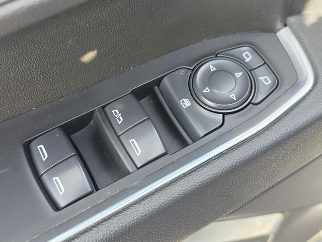 2025 Chevrolet Silverado 1500 LT - Photo 29