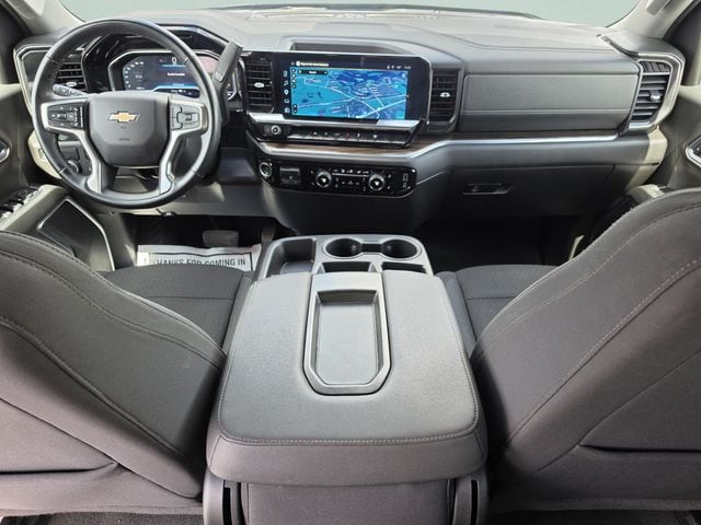 2025 Chevrolet Silverado 1500 LT - Photo 24