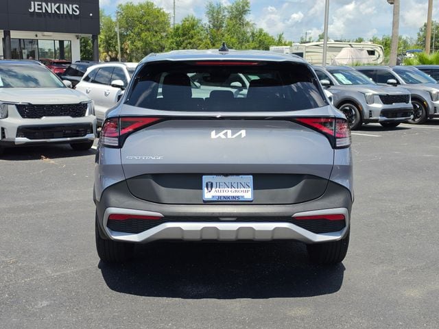 2024 Kia Sportage EX - Photo 8