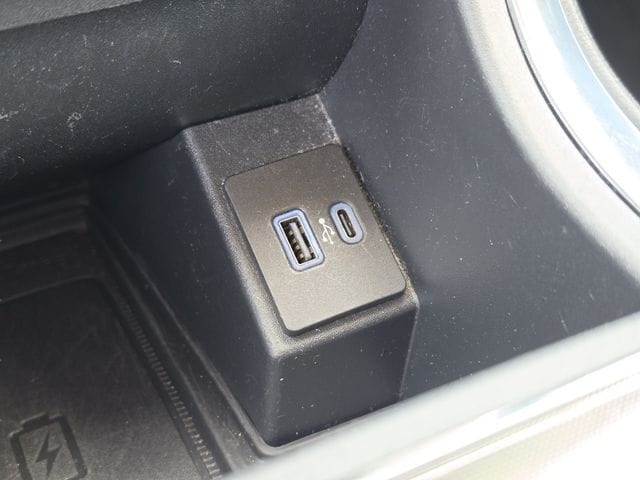 2024 Ford Edge Titanium - Photo 34