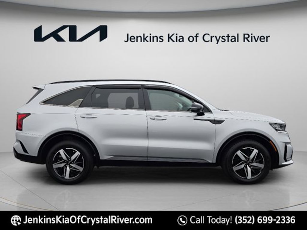 Certified 2022 Kia Sorento S SUV