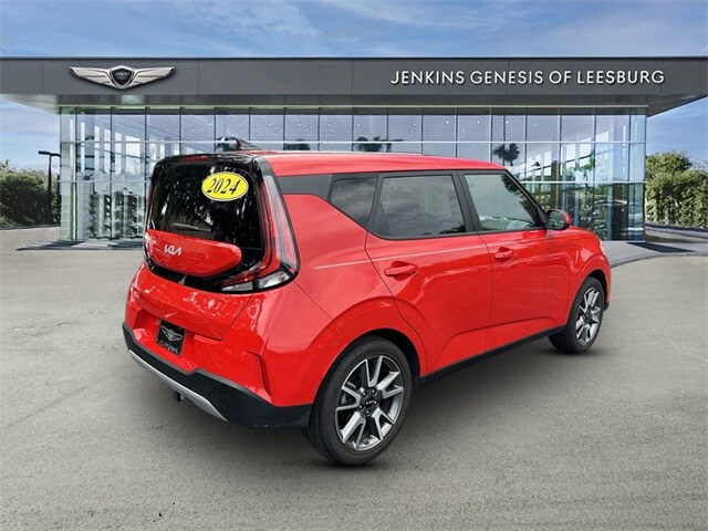 2024 Kia Soul EX photo 3