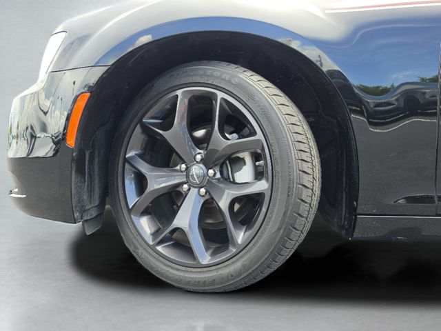 2023 Chrysler 300 S - Photo 44