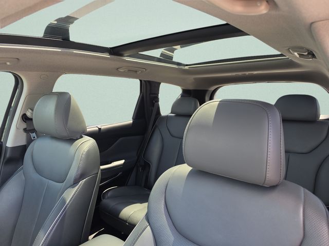 2023 Hyundai Santa Fe Limited - Photo 31