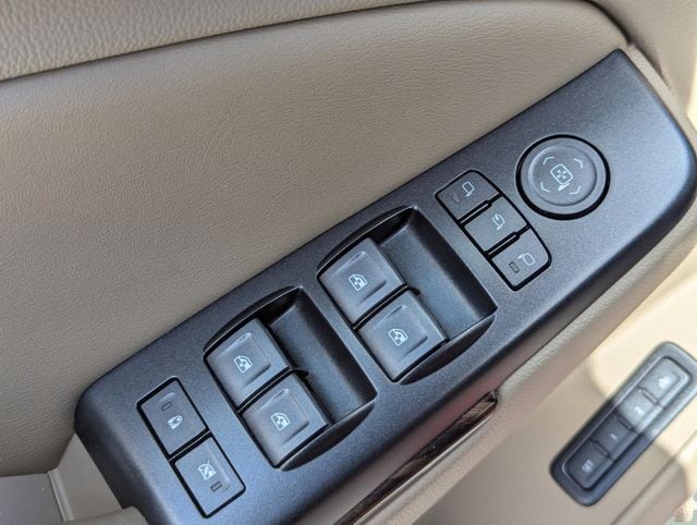 2019 GMC Yukon XL SLT - Photo 28