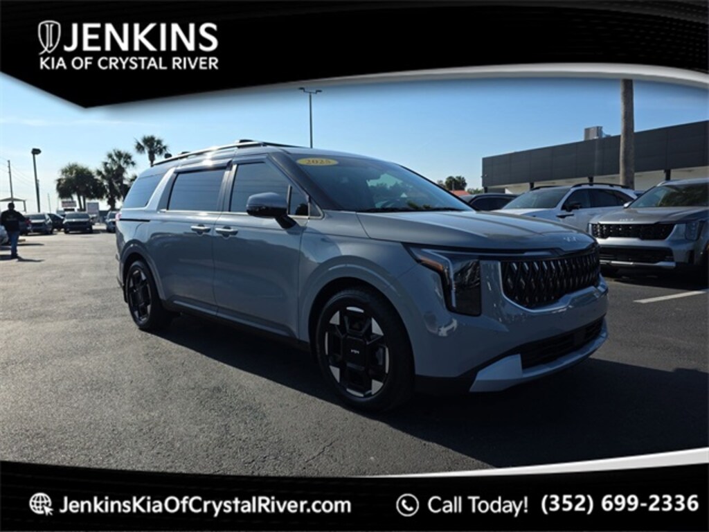 Used 2025 Kia Carnival EX Van Passenger Van